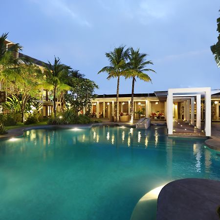 Kokonut Suites Seminyak Dalung  Екстериор снимка